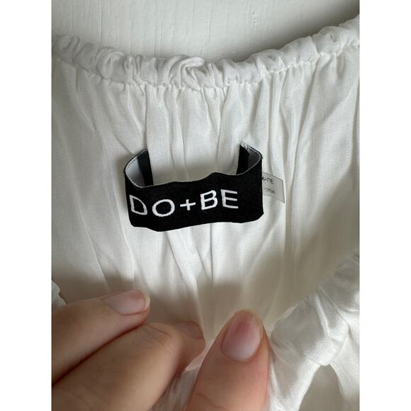 Do + Be PUFF SLEEVE SMOCKED WAIST ROMPER - Picture 2 of 6